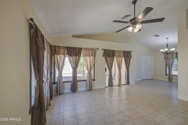 18223 N 19th Street, Phoenix, AZ 85022