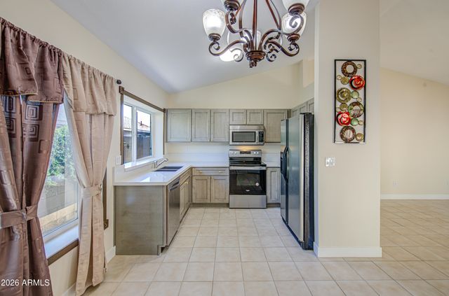 18223 N 19th Street, Phoenix, AZ 85022