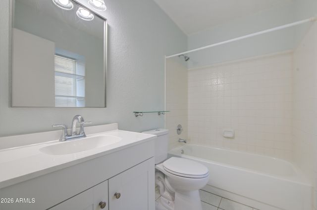 18223 N 19th Street, Phoenix, AZ 85022