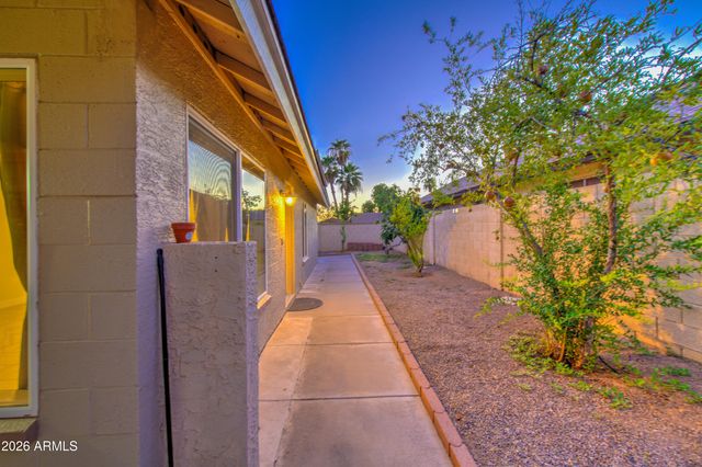18223 N 19th Street, Phoenix, AZ 85022