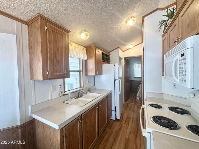 457 S JASPAR Drive, Apache Junction, AZ 85119