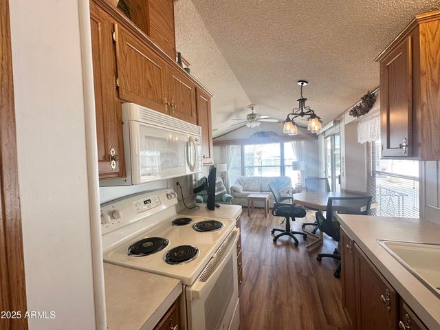 457 S JASPAR Drive, Apache Junction, AZ 85119