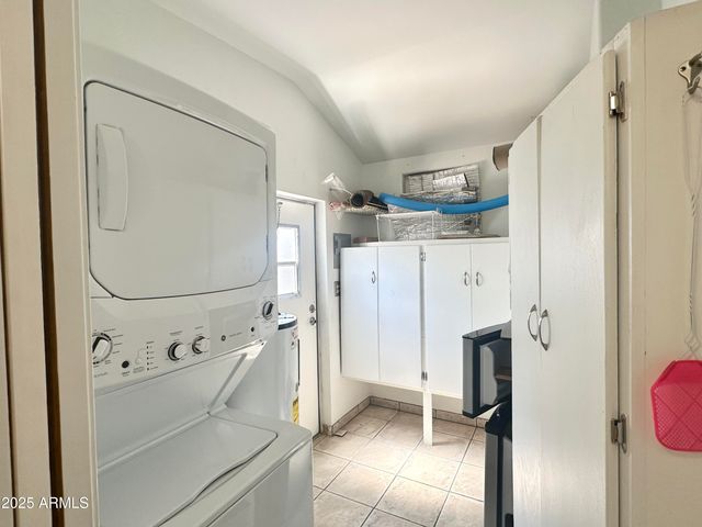 457 S JASPAR Drive, Apache Junction, AZ 85119