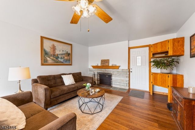 41 Swartswood Rd, Newton Town, NJ 07860