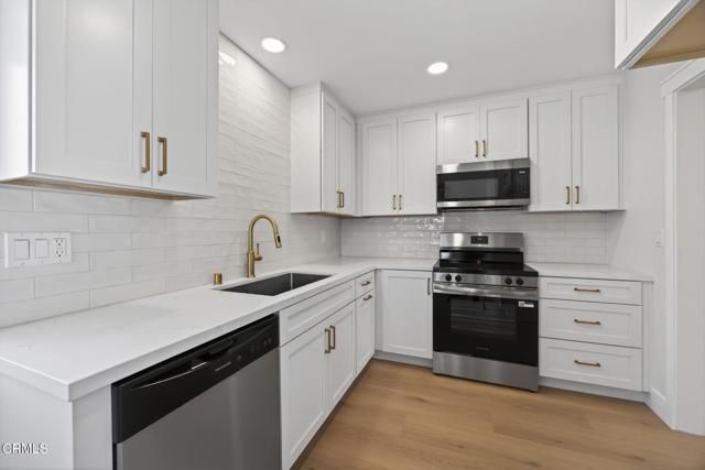 151 W Bay Boulevard, Port Hueneme, CA 93041