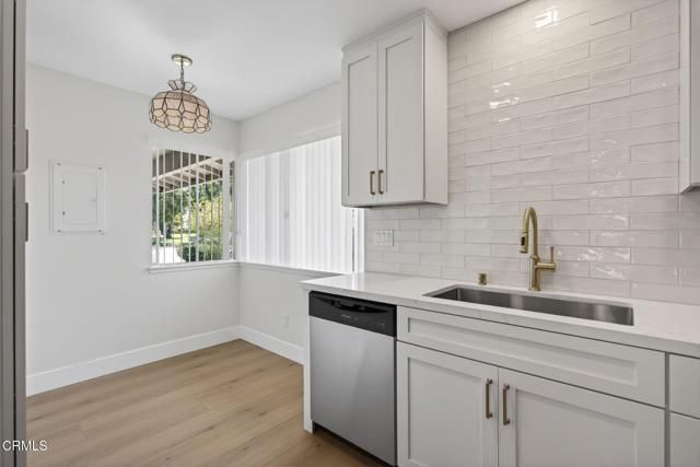 151 W Bay Boulevard, Port Hueneme, CA 93041