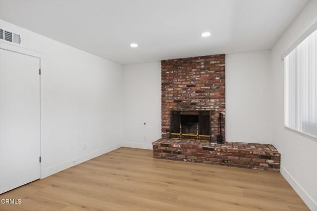 151 W Bay Boulevard, Port Hueneme, CA 93041