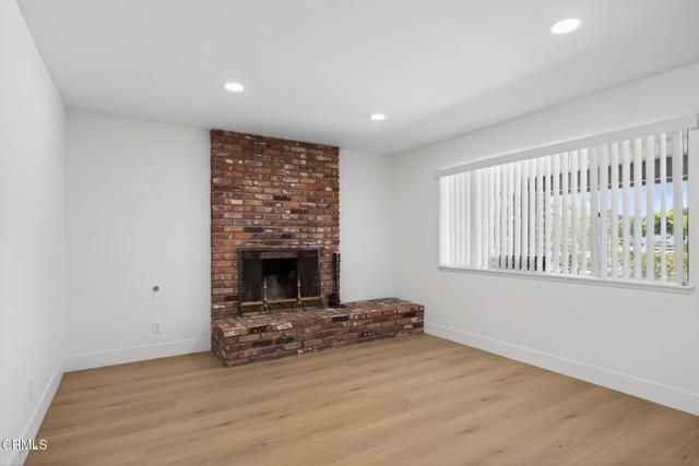 151 W Bay Boulevard, Port Hueneme, CA 93041