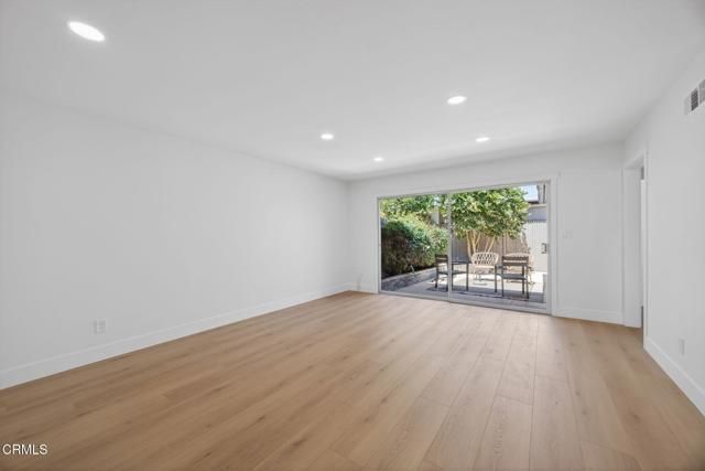 151 W Bay Boulevard, Port Hueneme, CA 93041