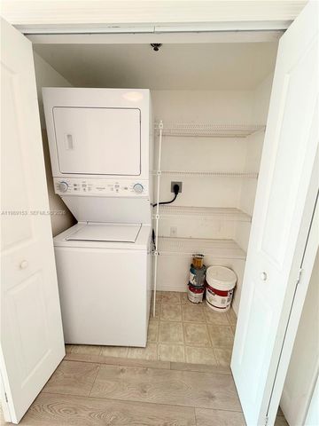 2665 SW 37th Ave 1213, Miami, FL 33133