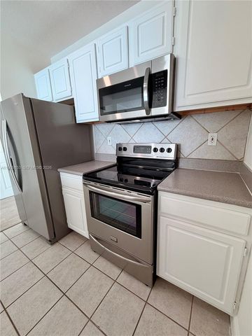 2665 SW 37th Ave 1213, Miami, FL 33133