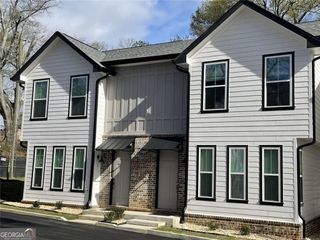 195 W Lake Avenue NW 1, Atlanta, GA 30314