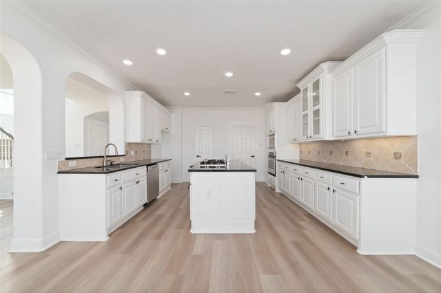 15106 Oldtown Bridge Court, Sugar Land, TX 77498