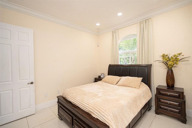 18390 SW 200TH STREET, Miami, FL 33187