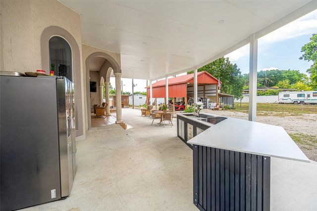 18390 SW 200TH STREET, Miami, FL 33187