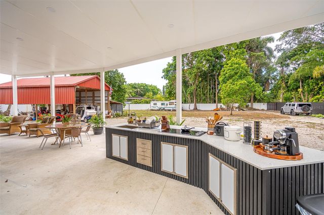 18390 SW 200TH STREET, Miami, FL 33187