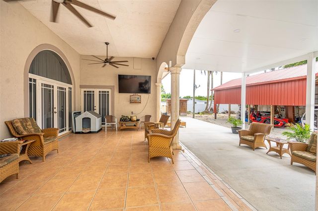 18390 SW 200TH STREET, Miami, FL 33187