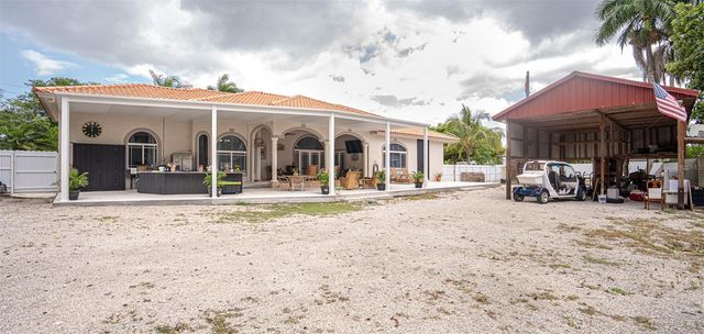 18390 SW 200TH STREET, Miami, FL 33187