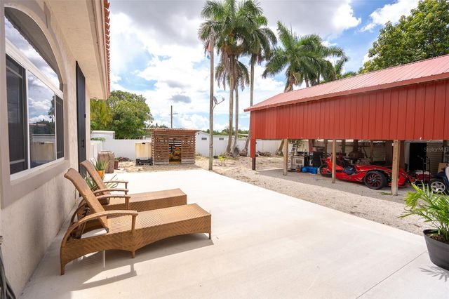 18390 SW 200TH STREET, Miami, FL 33187