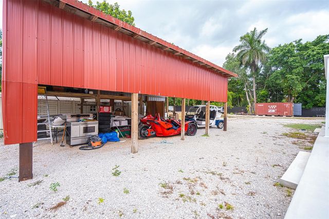 18390 SW 200TH STREET, Miami, FL 33187