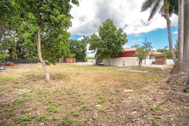 18390 SW 200TH STREET, Miami, FL 33187