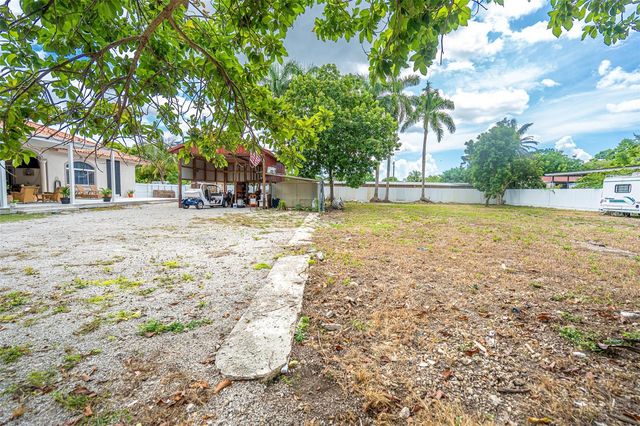 18390 SW 200TH STREET, Miami, FL 33187