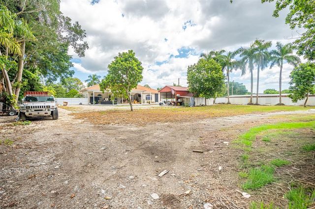 18390 SW 200TH STREET, Miami, FL 33187
