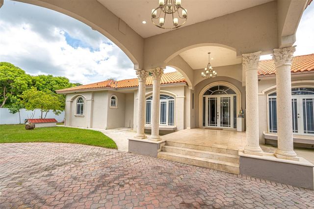 18390 SW 200TH STREET, Miami, FL 33187