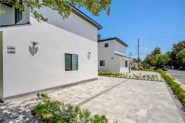 17805 Ludlow Street, Granada Hills, CA 91344