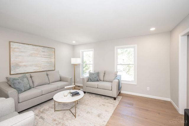 8205 Indian Trail Drive, Madeira, OH 45243