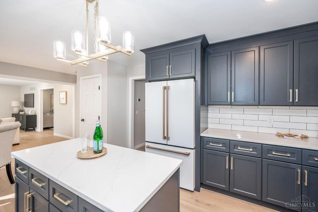 8205 Indian Trail Drive, Madeira, OH 45243