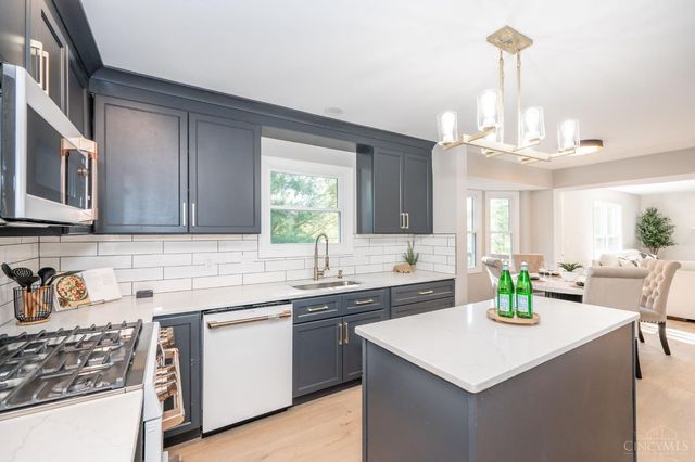 8205 Indian Trail Drive, Madeira, OH 45243