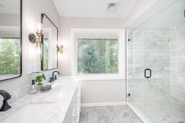 8205 Indian Trail Drive, Madeira, OH 45243