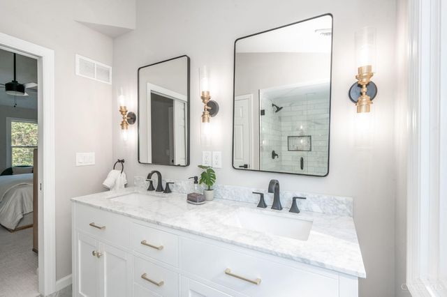 8205 Indian Trail Drive, Madeira, OH 45243