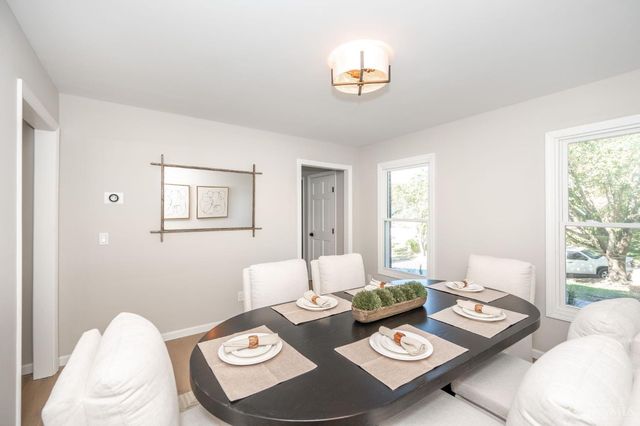 8205 Indian Trail Drive, Madeira, OH 45243