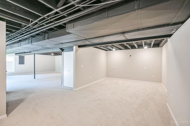 8205 Indian Trail Drive, Madeira, OH 45243