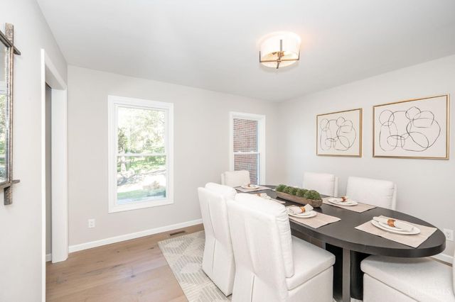 8205 Indian Trail Drive, Madeira, OH 45243