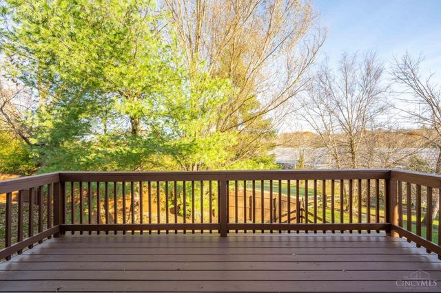 8205 Indian Trail Drive, Madeira, OH 45243