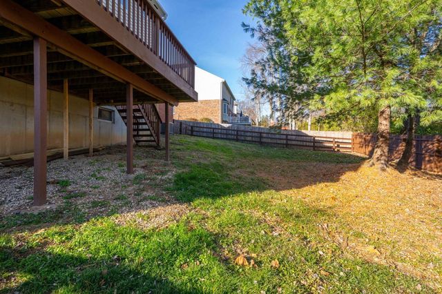 8205 Indian Trail Drive, Madeira, OH 45243