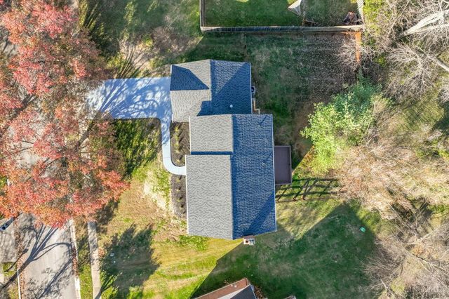 8205 Indian Trail Drive, Madeira, OH 45243