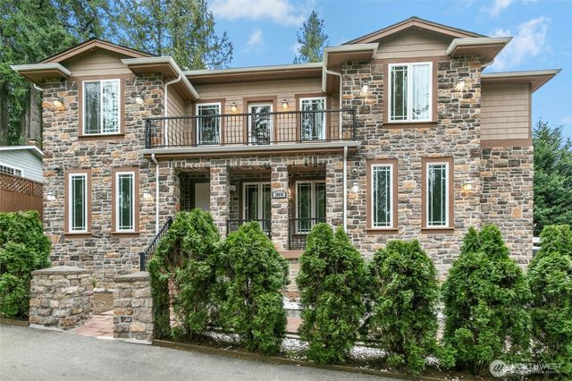 18634 92nd Avenue NE, Bothell, WA 98011