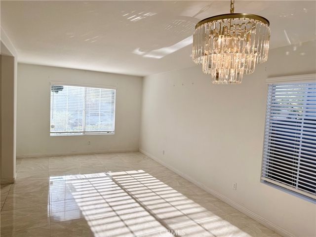 11226 Evergreen, Corona, CA 92883