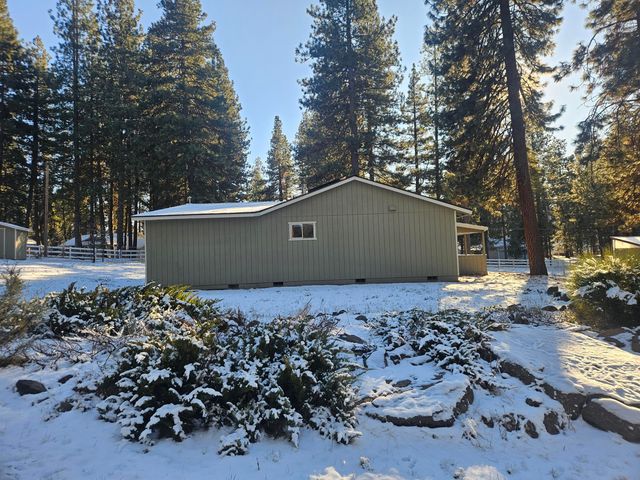 15815 Timberline Lane, Klamath Falls, OR 97601