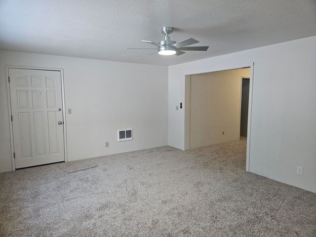 15815 Timberline Lane, Klamath Falls, OR 97601