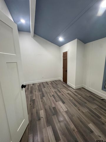 8124 County Road 381, Tyler, TX 75708