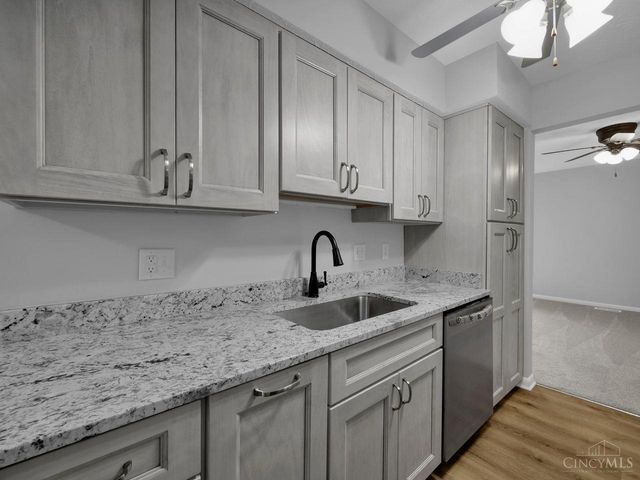 5015 Columbia Circle, West Chester, OH 45011
