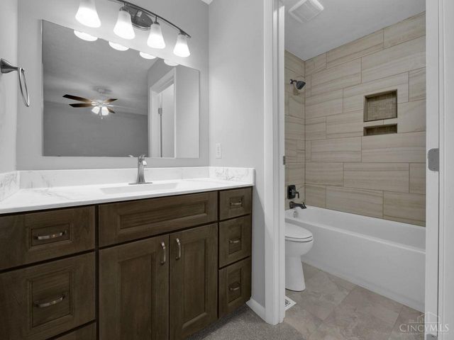5015 Columbia Circle, West Chester, OH 45011