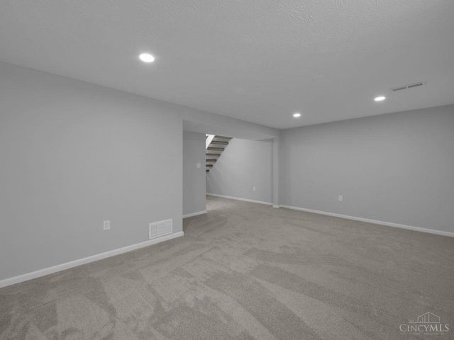 5015 Columbia Circle, West Chester, OH 45011