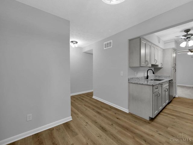 5015 Columbia Circle, West Chester, OH 45011