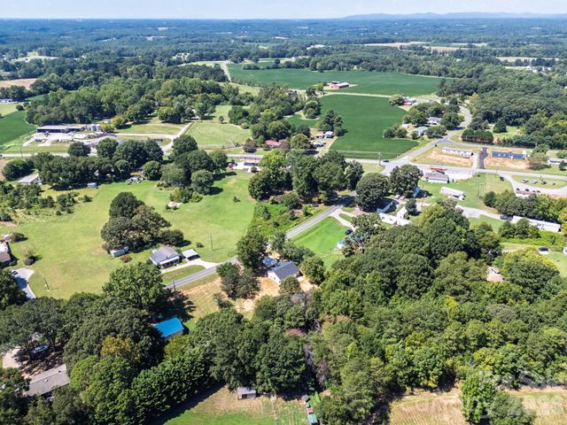 611 E Sanders Road, Shelby, NC 28150